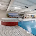 Fletcher Badhotel Каллантсог
