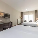 Fletcher Badhotel Каллантсог