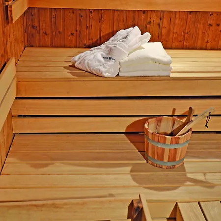 Fletcher Badhotel 3*